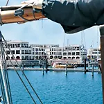 Ξενοδοχείο Yachthafenresidenz Hohe Duene 5*