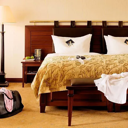 Yachthafenresidenz Hohe Düne Hotel Rostock