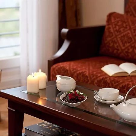 Yachthafenresidenz Hohe Duene