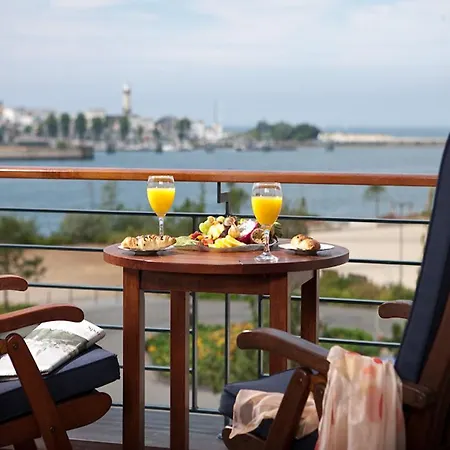 Yachthafenresidenz Hohe Düne Hotel 5*