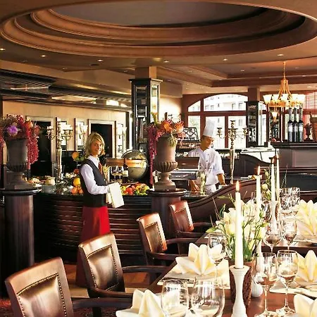 Yachthafenresidenz Hohe Duene Rostock