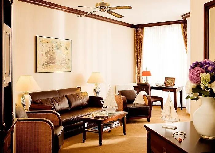 Yachthafenresidenz Hohe Duene