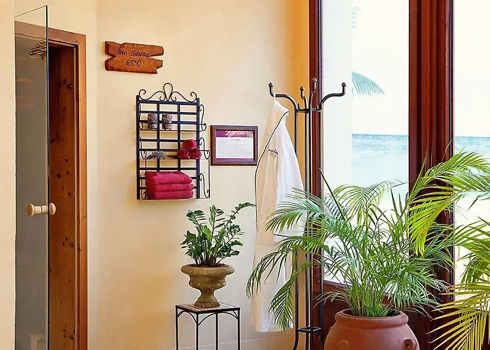 Yachthafenresidenz Hohe Duene