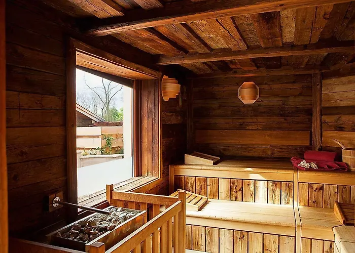 Hotel Yachthafenresidenz Hohe Duene Rostock