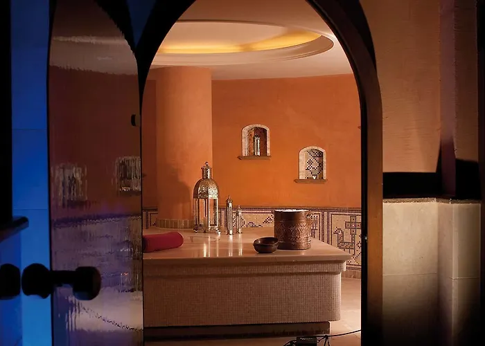 Yachthafenresidenz Hohe Duene 5*