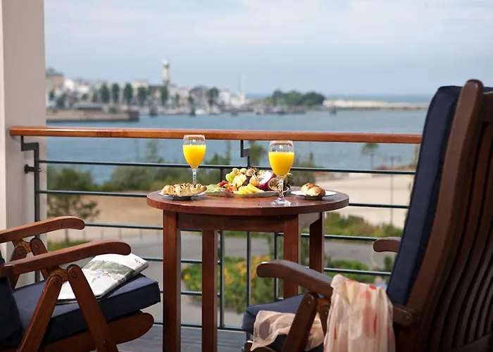 Yachthafenresidenz Hohe Duene Hotel 5*